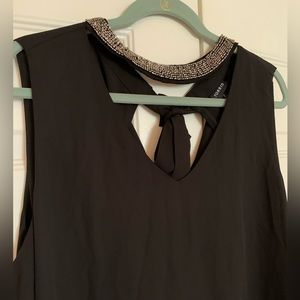 Torrid 2 Beaded Neck Detail V-Neck Tank